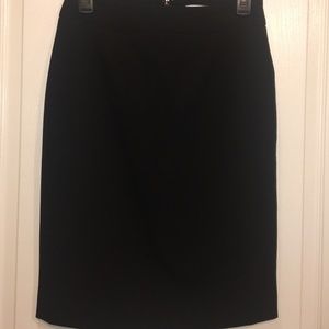 New Calvin Klein Skirt - Size 2